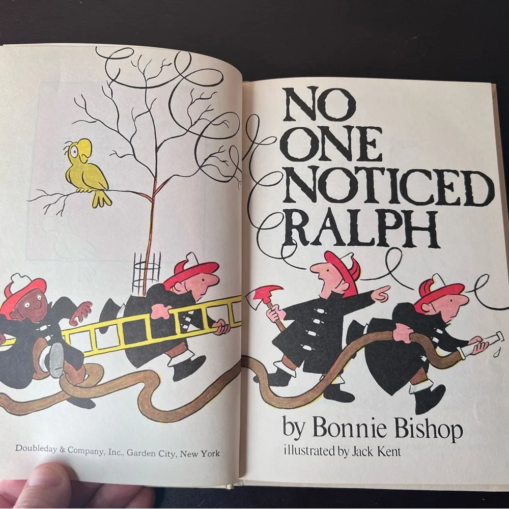 No One Noticed Ralph this vintage